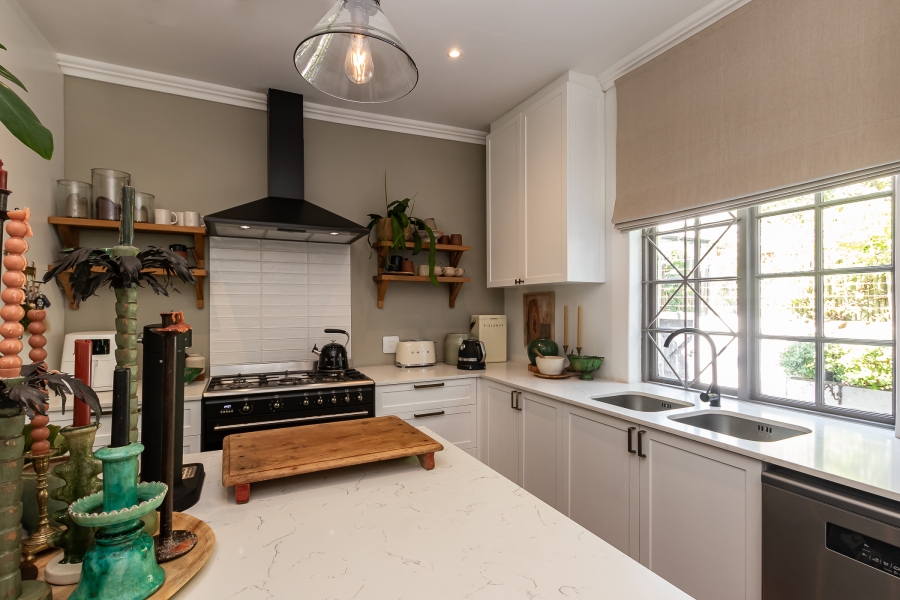 3 Bedroom Property for Sale in Claremont Upper Western Cape